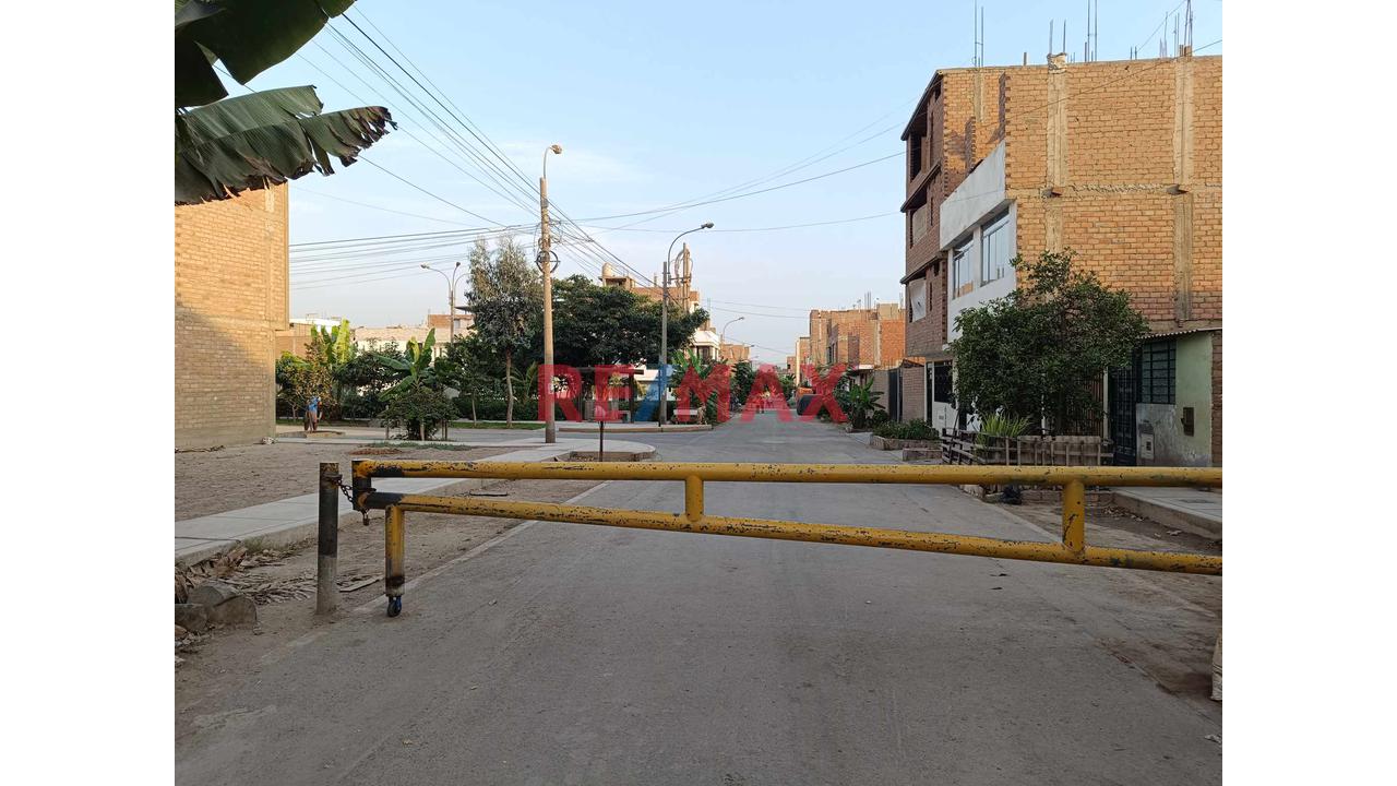 Venta De Terreno 90 M² En Urb. San Pedro 5Ta Etapa - Carabayllo — foto 4