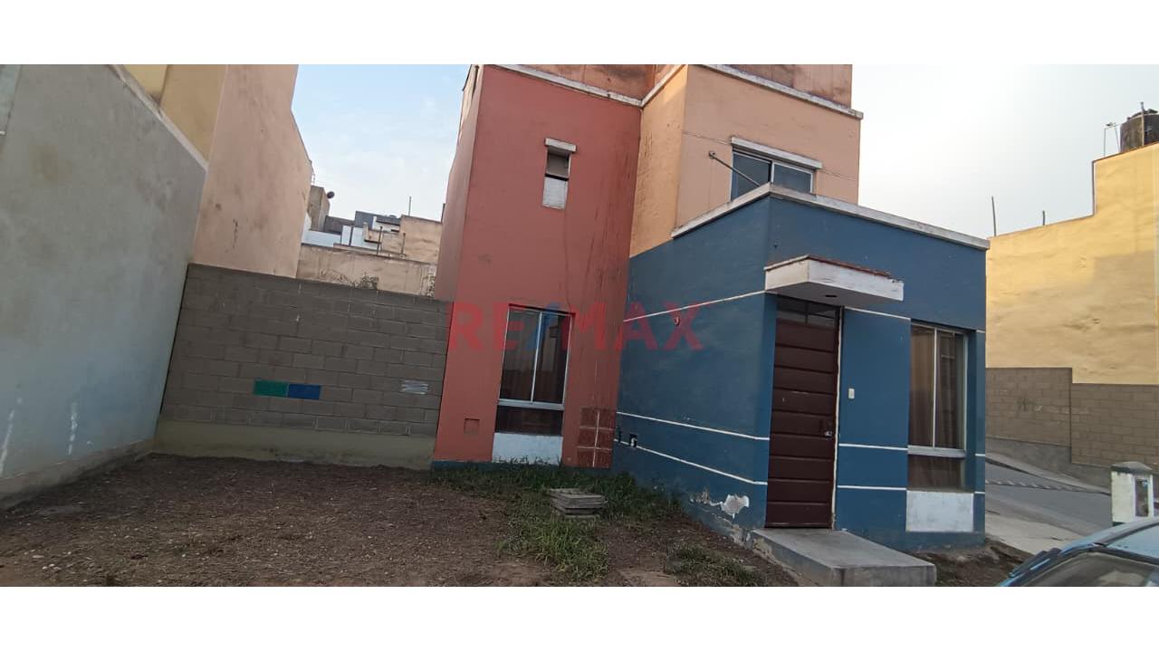 Venta De Casa En Carabayllo En Condominio Villa Club 2 Con Cochera Y Una Amplia Terraza 168 M2 — foto 9