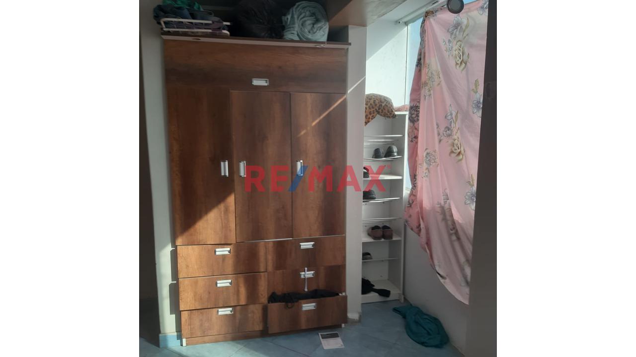 Oportunidad Vendo Casa Con 3 Departamentos Y Local Comercial En Avenida — foto 10