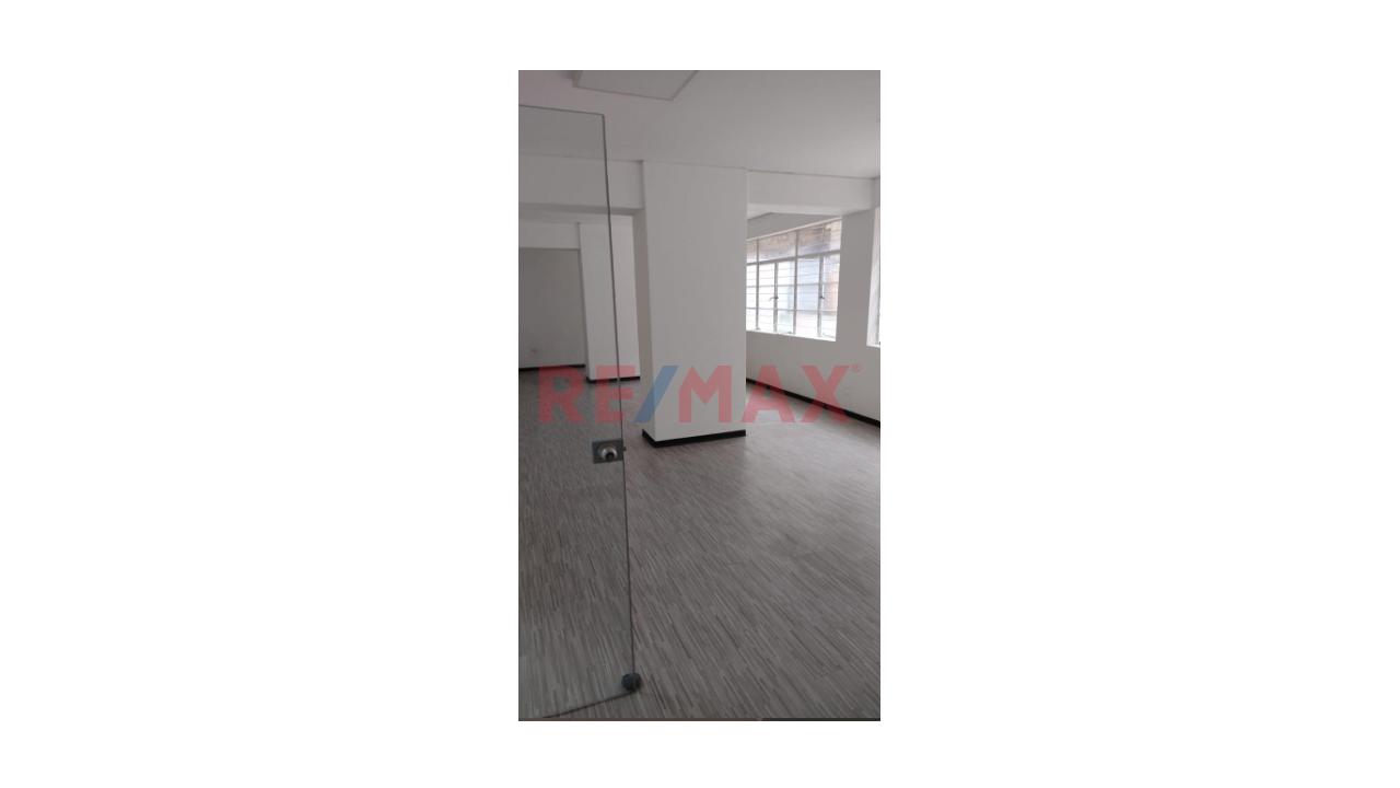 Alquiler De Oficina En Centro De Lima – 60 M² - 1