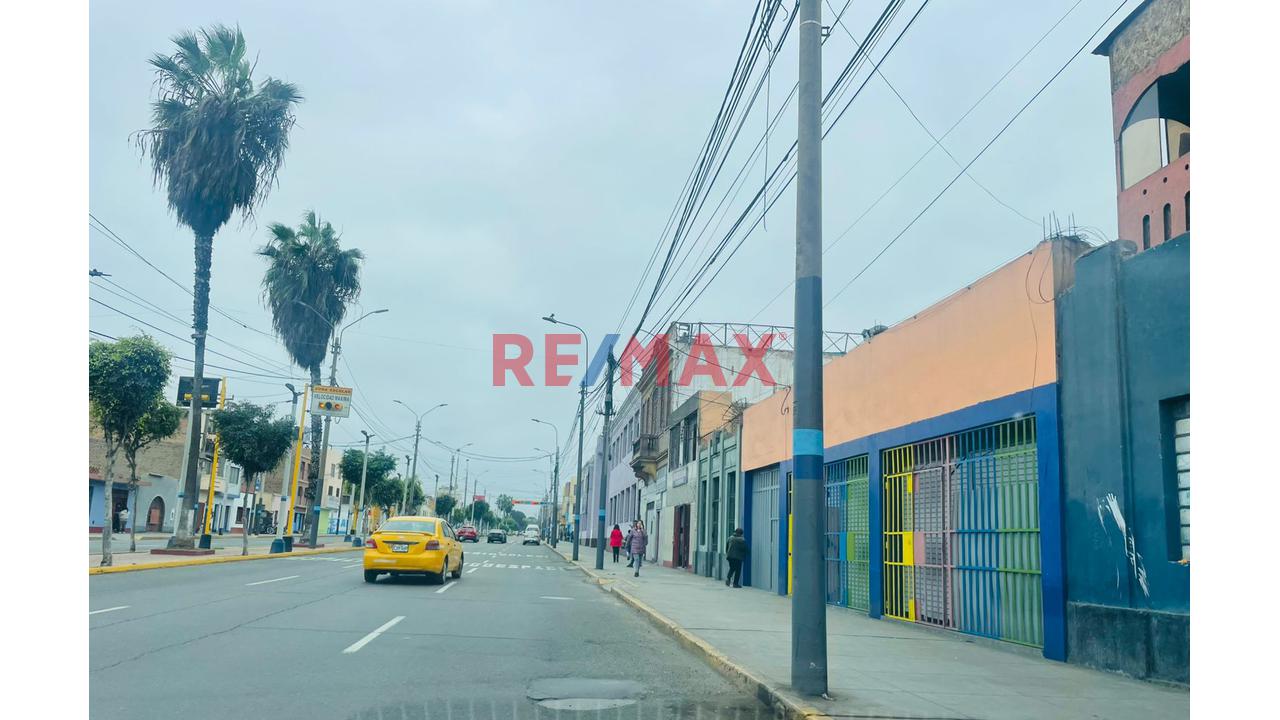 Venta De Casa A Precio De Terreno - 2