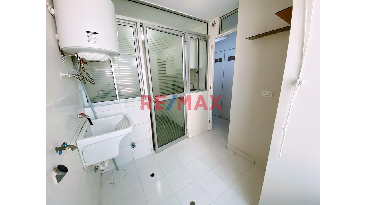 Departamento en Venta ubicado en Av. San Felipe 607 Departamento en Venta ubicado en Av. San Felipe 607