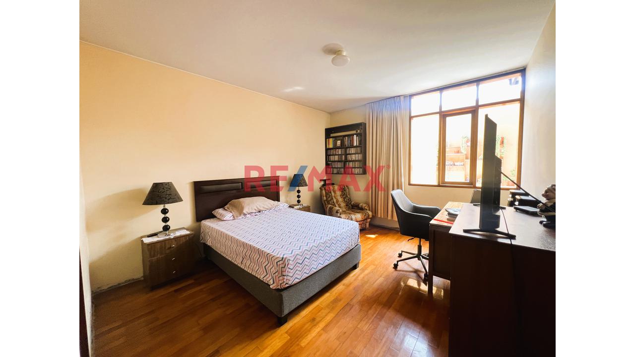 ¡Por Ocasion Vendo Casa (Casa+Dpto) En Condominio En Urb. Sol De La Molina! — foto 6