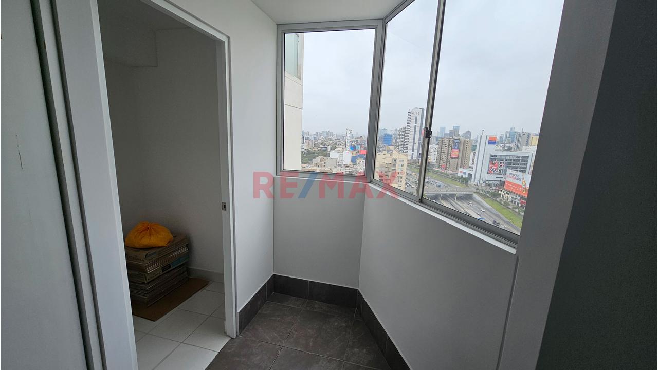 Se Vende Exclusivo Dúplex De Estreno Con Terraza Privada En La Mejor Zona De Miraflores. - 4