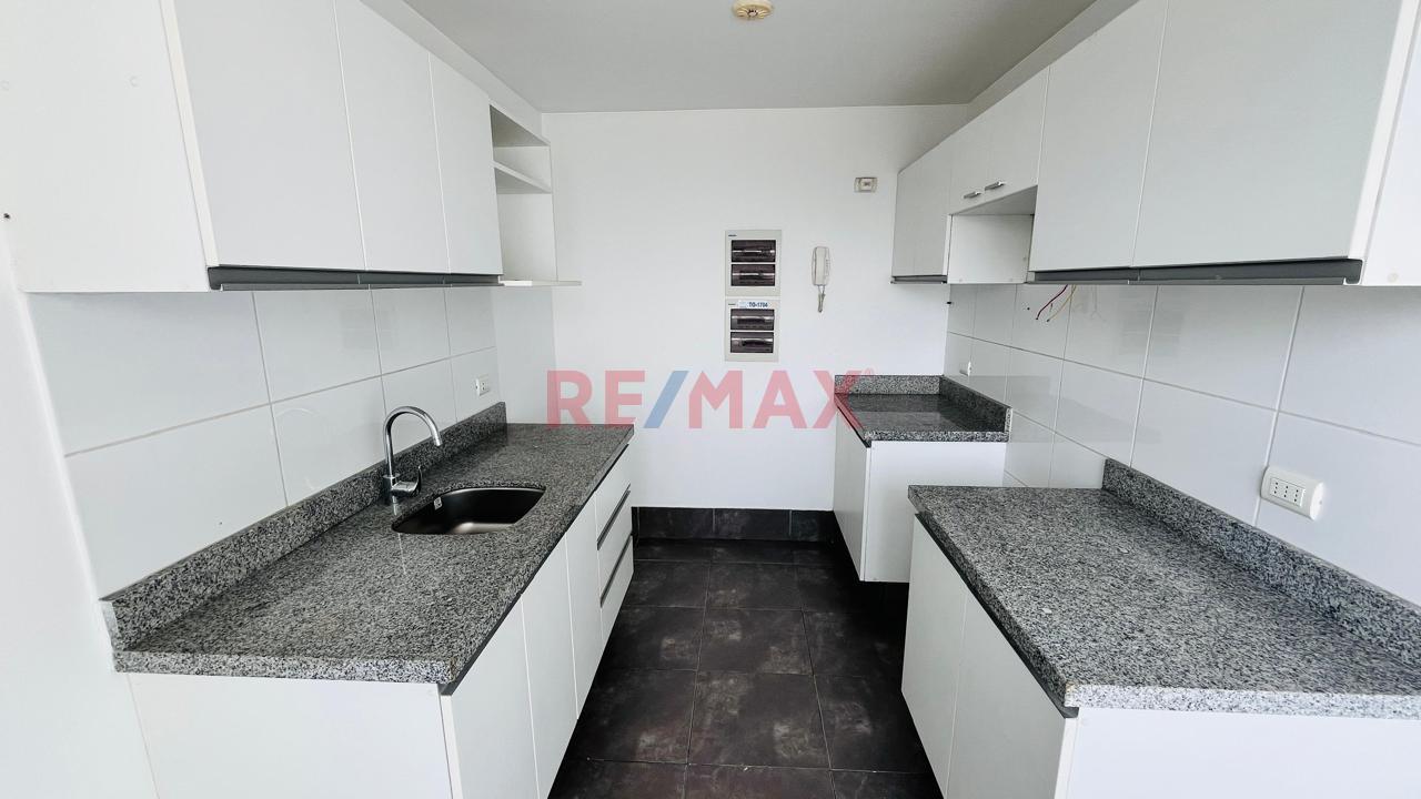 Se Vende Exclusivo Dúplex De Estreno Con Terraza Privada En La Mejor Zona De Miraflores. - 3