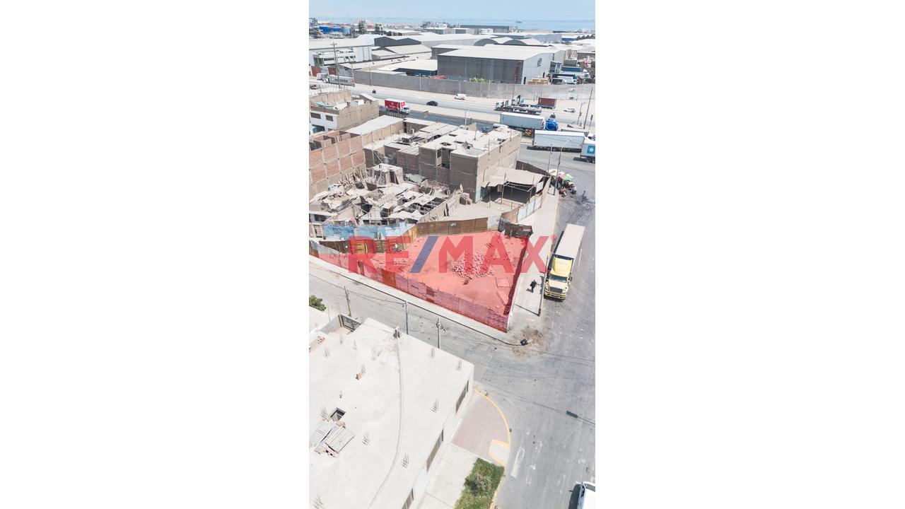 Terreno En Esquina 355M2 En El Corazon De Oquendo - 8