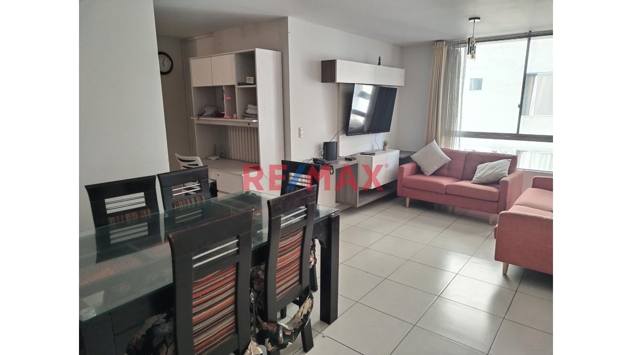 Vendo Hermoso Dpto En 2Do Piso En Condominio Alameda Alcazar A 10 Minutos De Palacio De Gobierno - 10