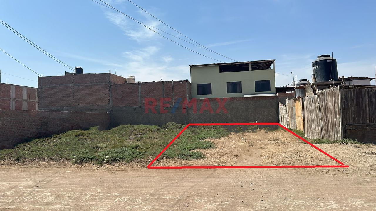 Venta Terreno / Lote En Los Claveles/Lurin