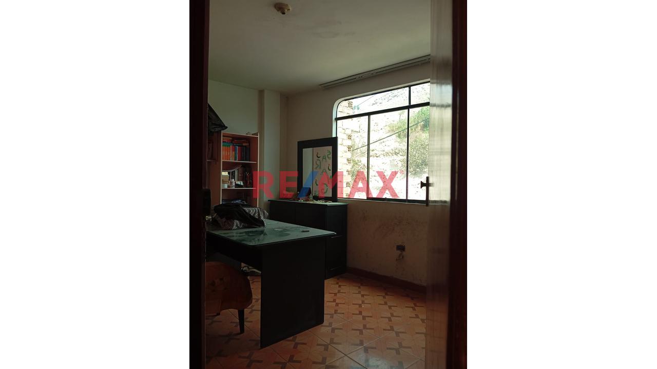 Casa en Venta ubicado en Escuela Técnico Superior Pnp Puente Piedra Casa en Venta ubicado en Escuela Técnico Superior Pnp Puente Piedra