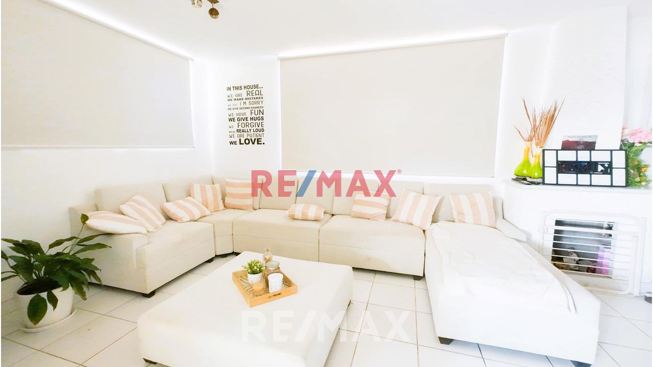 Venta De Departamento En 4To Piso — foto 2