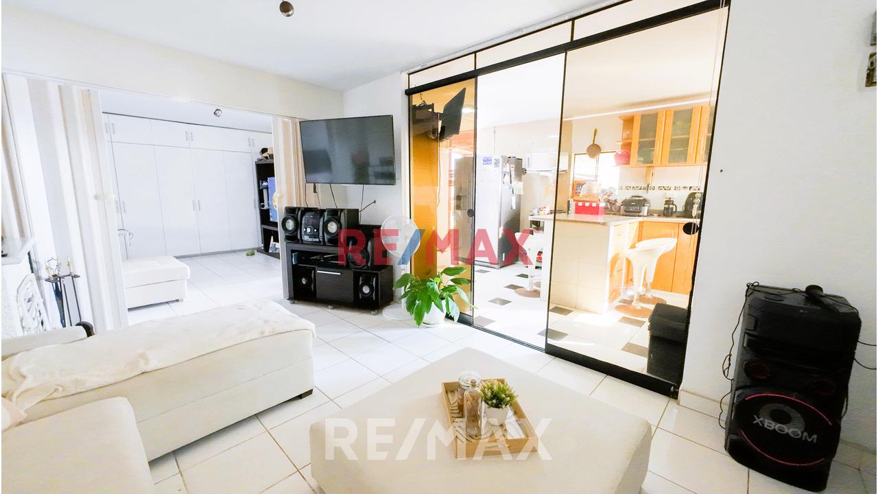 Venta De Departamento En 4To Piso — foto 6