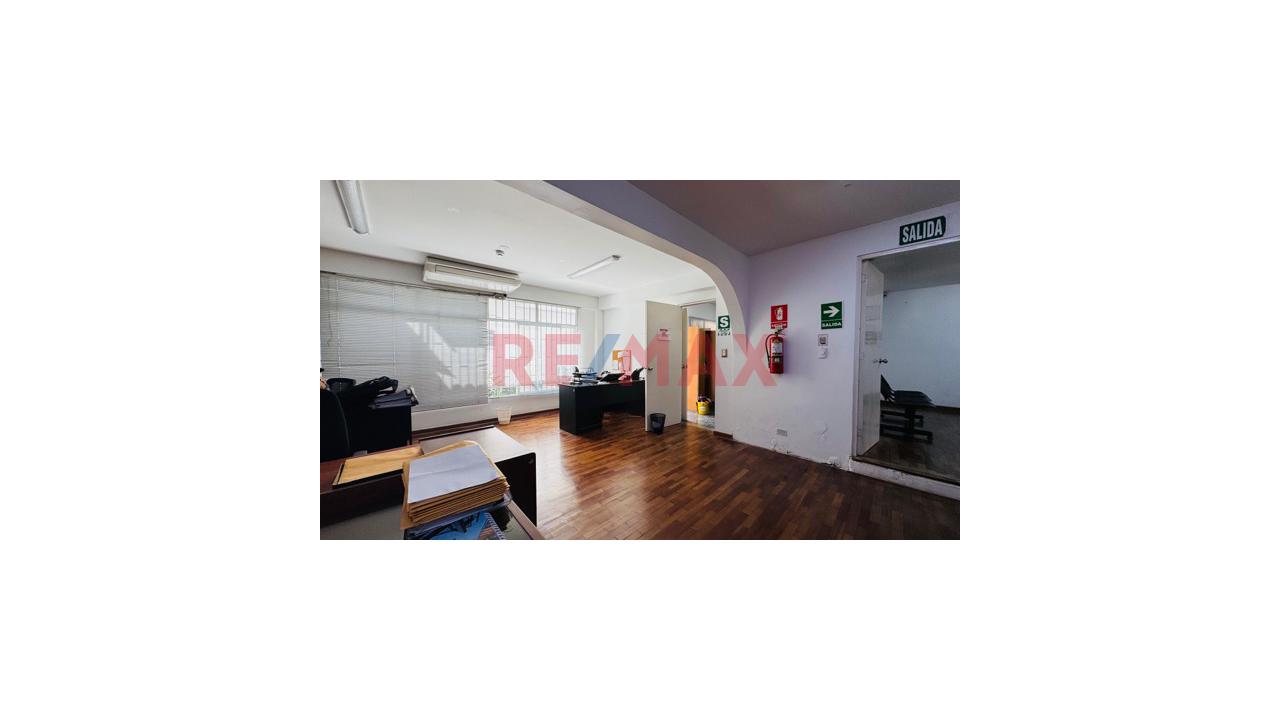 Oportunidad Única  Ideal Para Oficina O Proyecto Residencial - 4