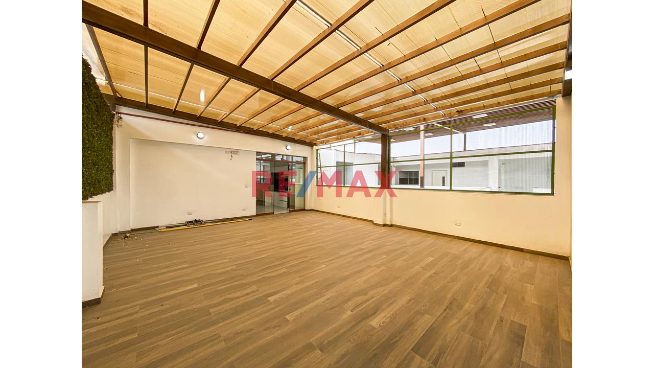 Inversión :  Local Comercial Muy Cerca De Av Tupac Amaru - 5