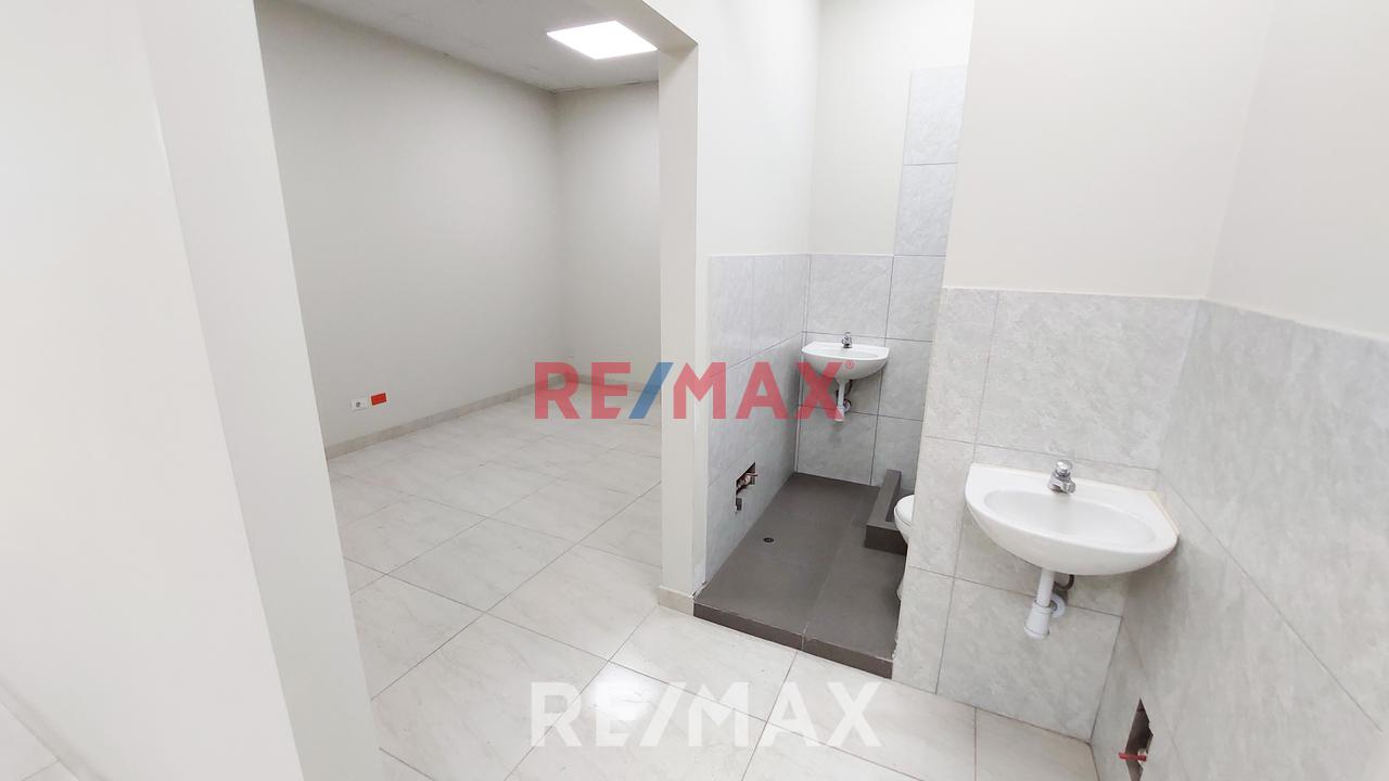 Venta De Edificio Corporativo Completo Y De Estreno. - 12