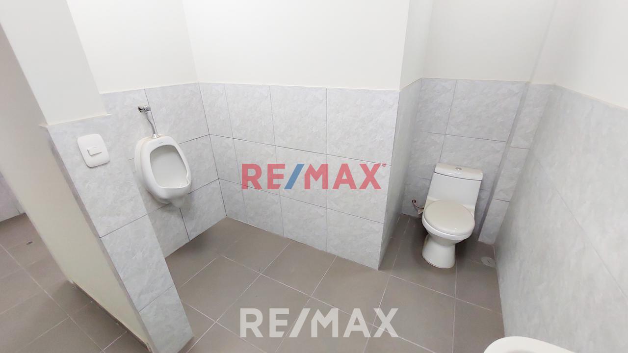 Venta De Edificio Corporativo Completo Y De Estreno. - 18