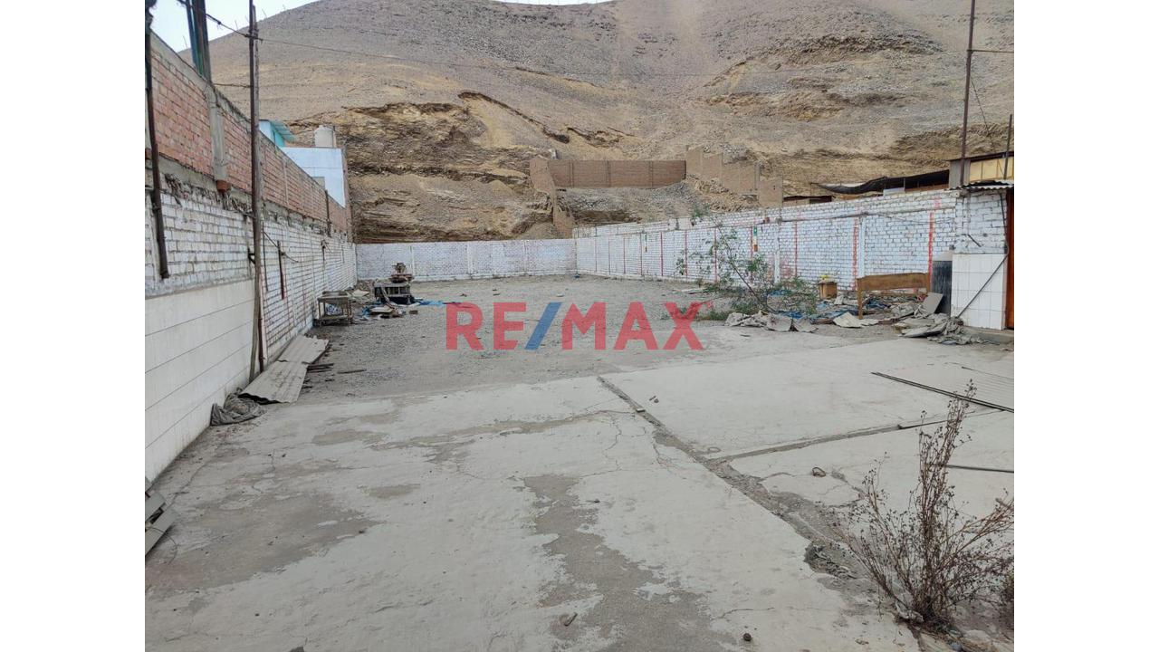 Terreno De 861 M2 - En Venta- En Plena Avenida Nestor Gambeta - 4