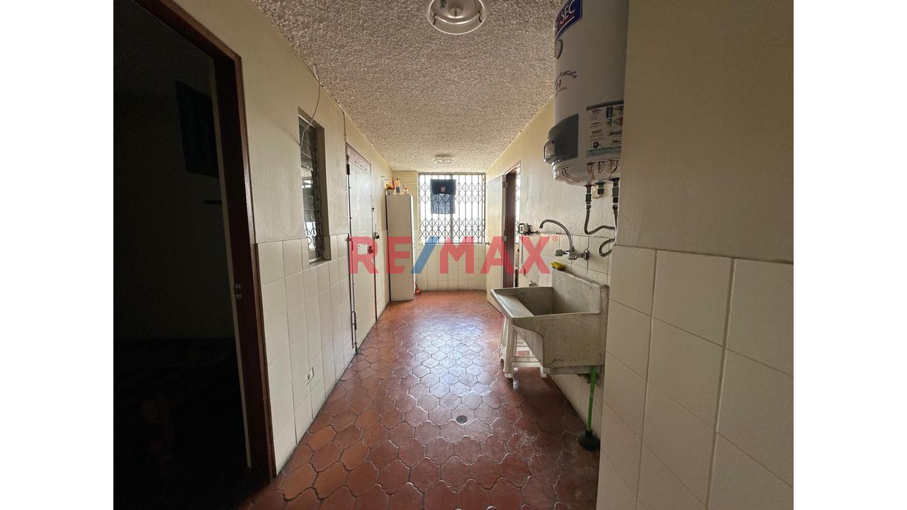 Se Vende Lindo Duplex En El Corazón De San Isidro !! Con La Mejor Vista De La Ciudad Y Sus Parques !! — foto 6