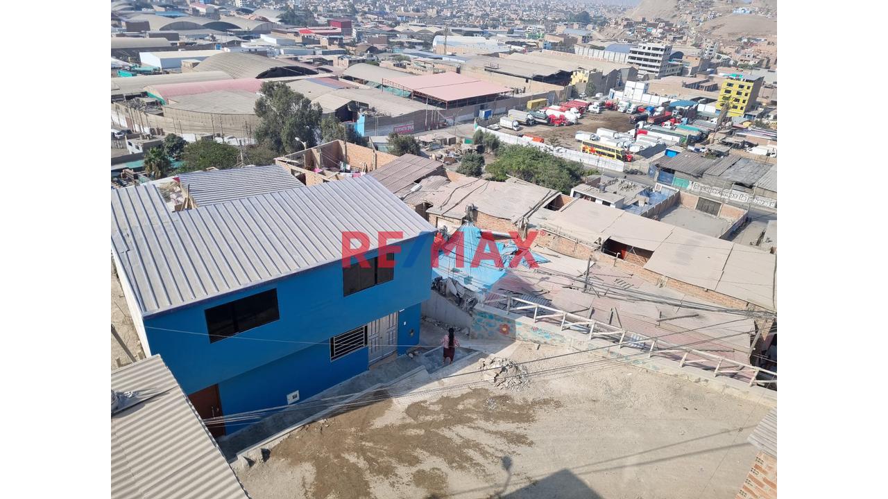 ¡Oportunidad En Puente Piedra! Casa De 2 Pisos Con Entradas Independientes – Ideal Para Vivir - 18
