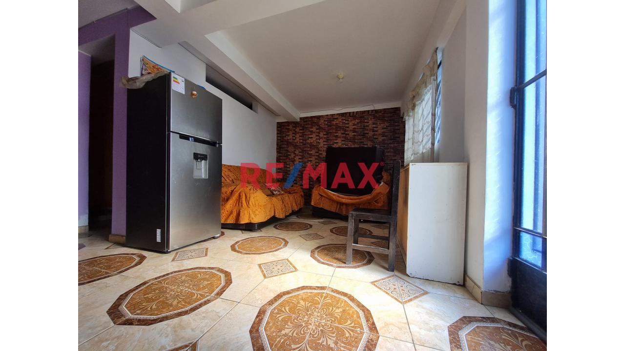 ¡Oportunidad En Puente Piedra! Casa De 2 Pisos Con Entradas Independientes – Ideal Para Vivir - 3