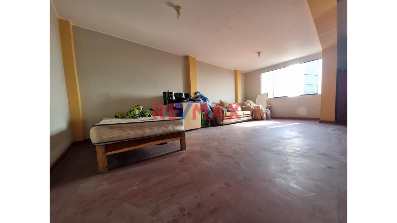 ¡Oportunidad En Puente Piedra! Casa De 2 Pisos Con Entradas Independientes – Ideal Para Vivir - 13