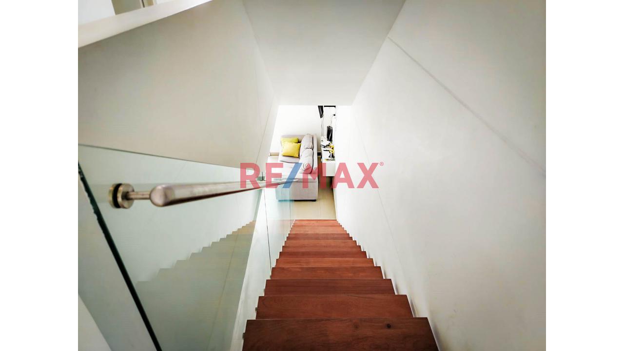 Departamento De 2 Pisos + Terraza En Condominio Ocean Reef - 16