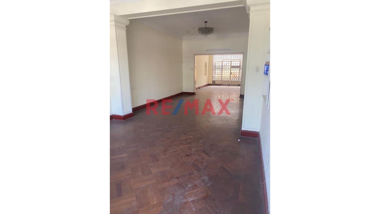 Se Vende Casa Como Terreno En Cercado De Lima - 12