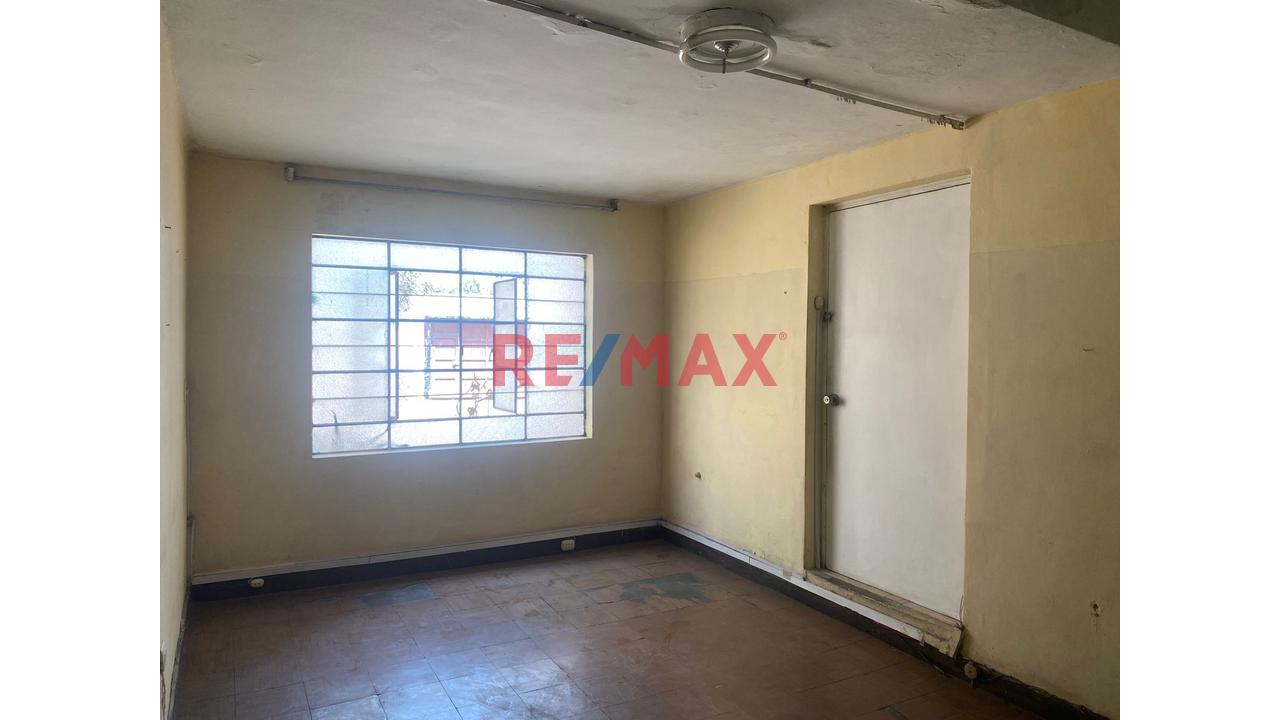 Se Vende Casa Como Terreno En Cercado De Lima - 15