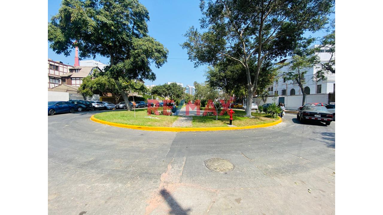 Se Vende Casa Como Terreno En Cercado De Lima - 3
