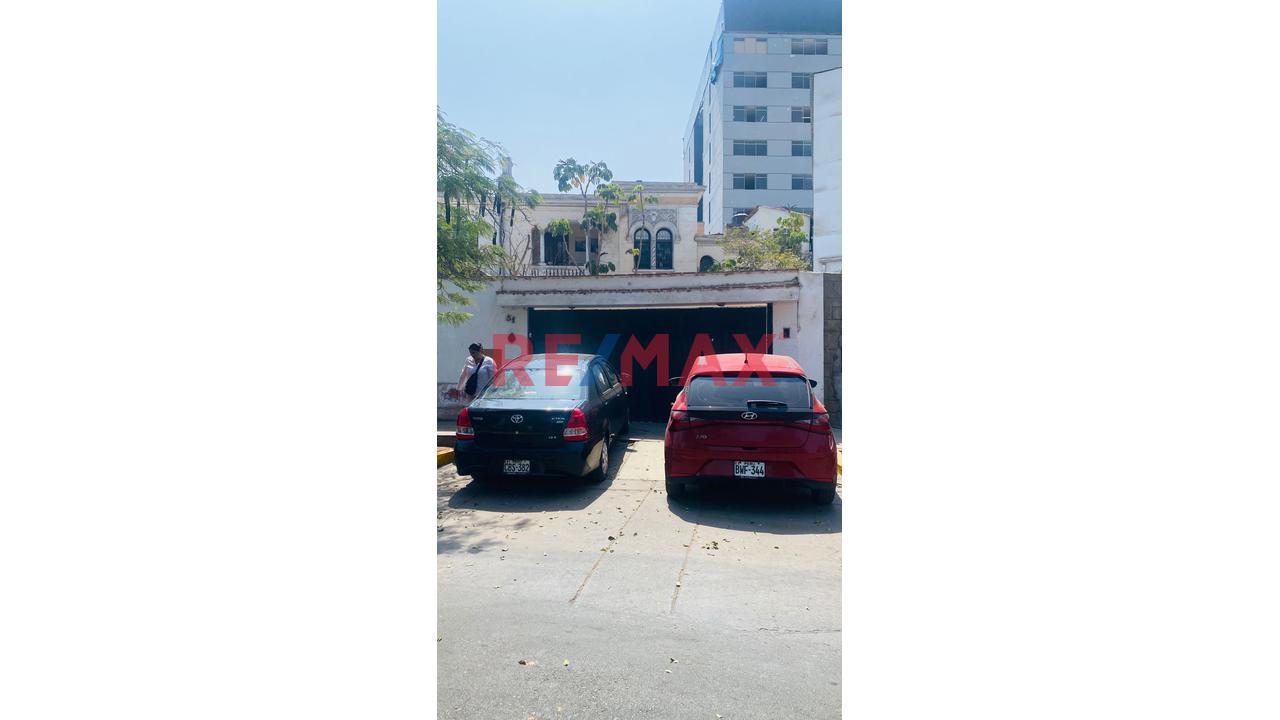 Se Vende Casa Como Terreno En Cercado De Lima - 2