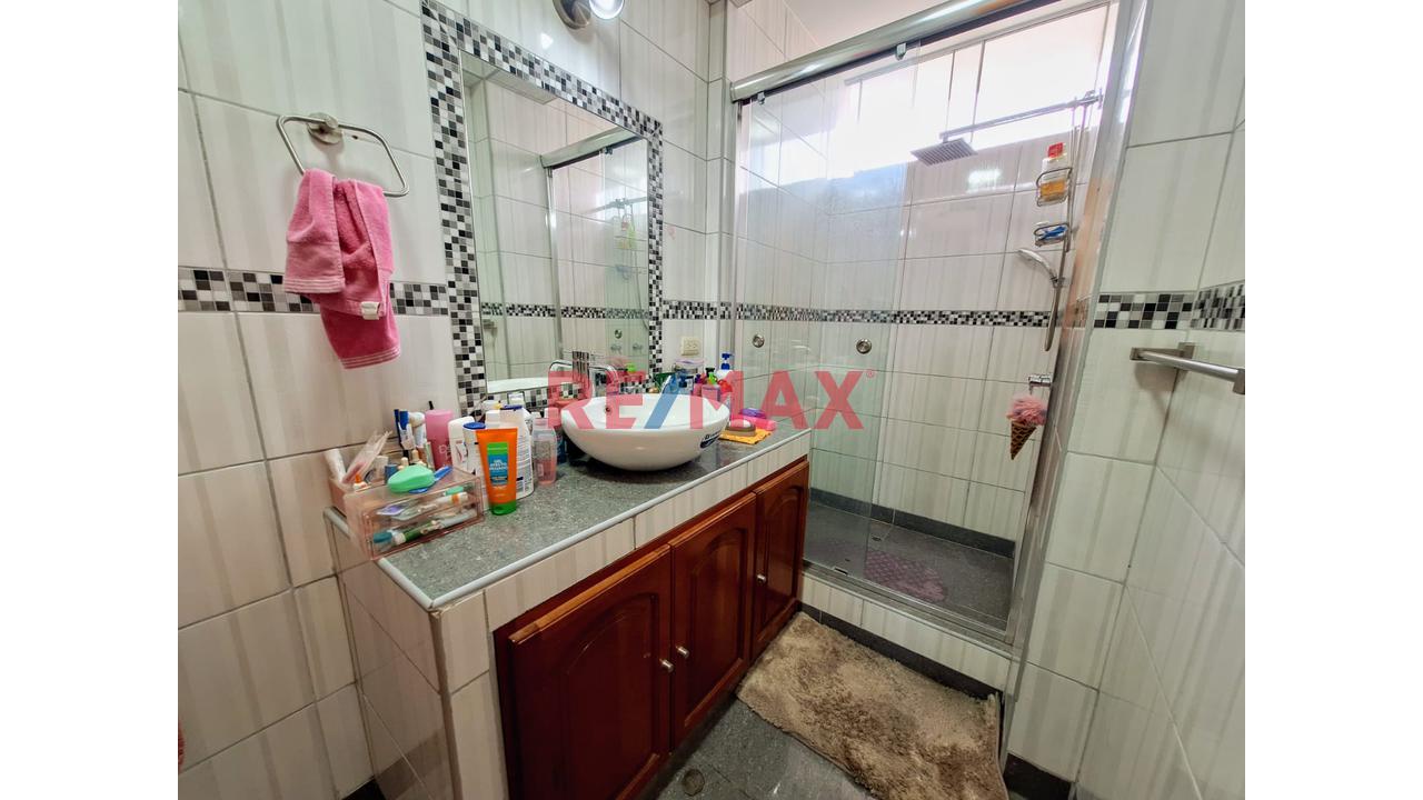 Vendo Departamento Duplex En Zona Residencial Exclusiva De Santiago De Surco — foto 13