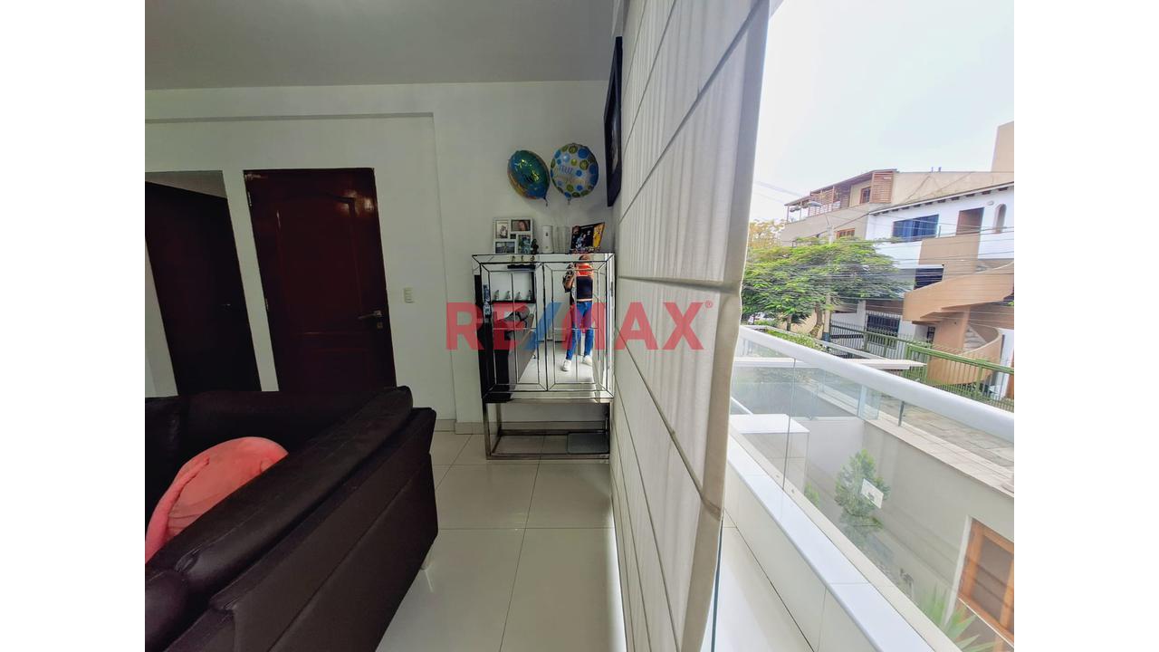 Vendo Departamento Duplex En Zona Residencial Exclusiva De Santiago De Surco — foto 8