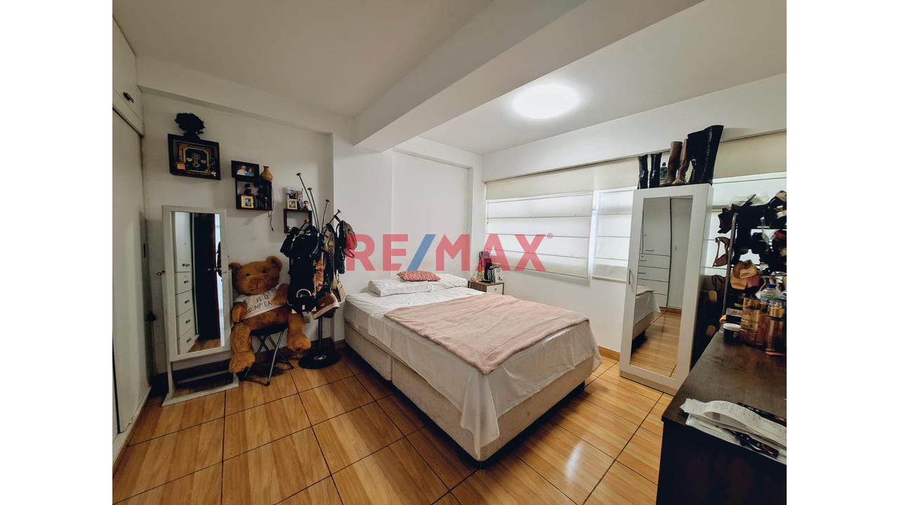 Vendo Departamento Duplex En Zona Residencial Exclusiva De Santiago De Surco — foto 6
