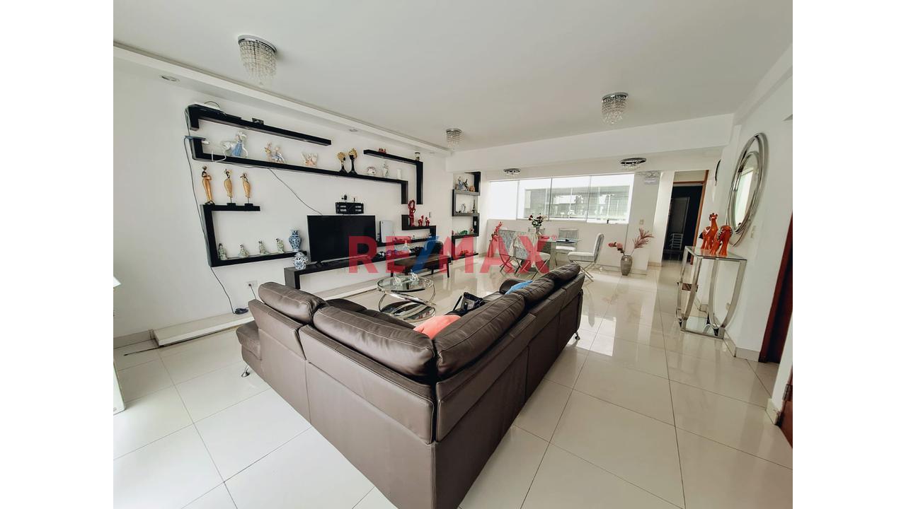 Vendo Departamento Duplex En Zona Residencial Exclusiva De Santiago De Surco — foto 7