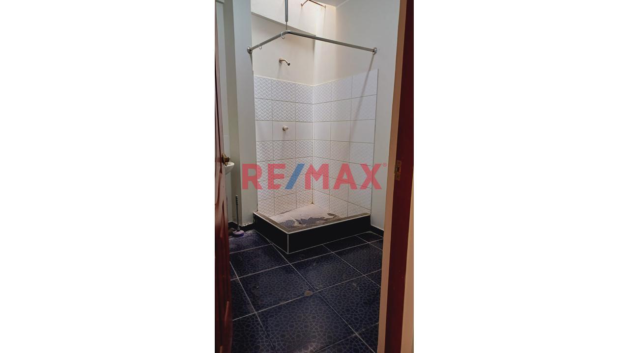 Vendo Casa De Ocasión En Puente Piedra – Ideal Para Familias! 🏡 A Solo $80,000 Negociables 🔑 - 12