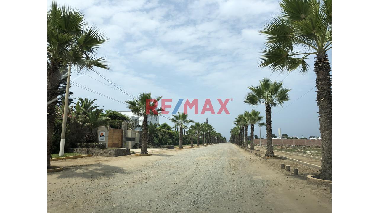 Vendo Terreno Boulevard Asia — foto 3
