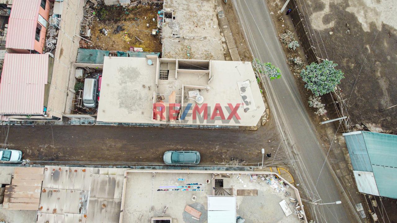 Se Vende Amplia Casa De 2 Pisos + Local Comercial En Puente Piedra - 21