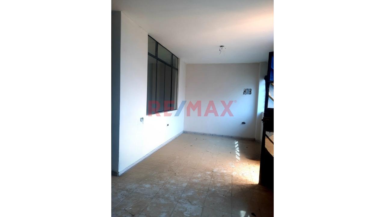 Venta De Casa Distrito Santa Rosa - 9