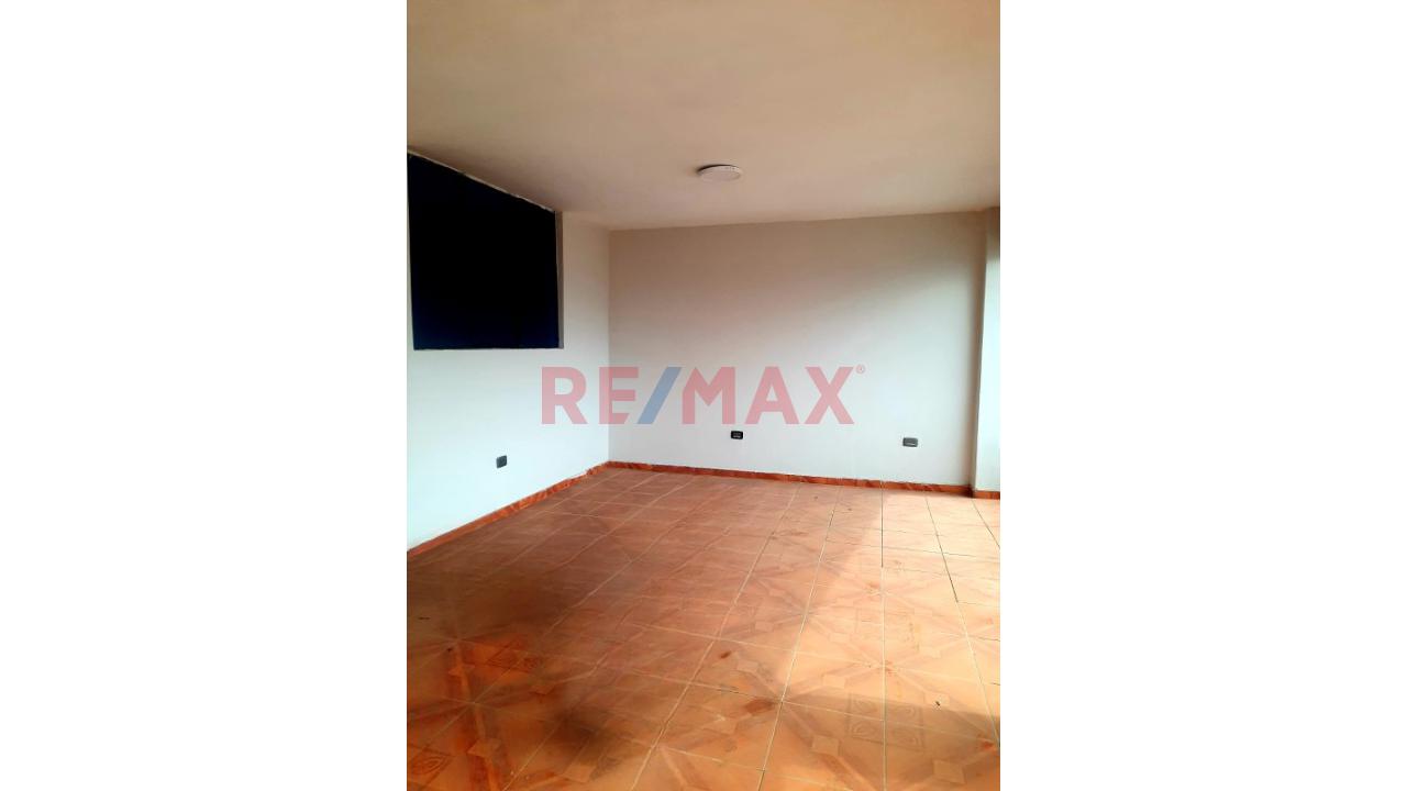 Venta De Casa Distrito Santa Rosa - 11