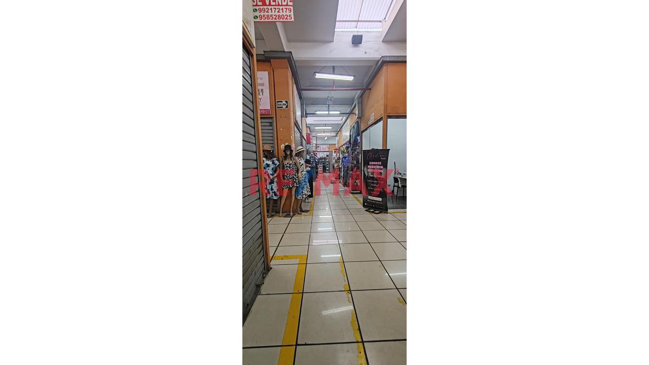 Venta De Local Comercial En Santa Anita - 4