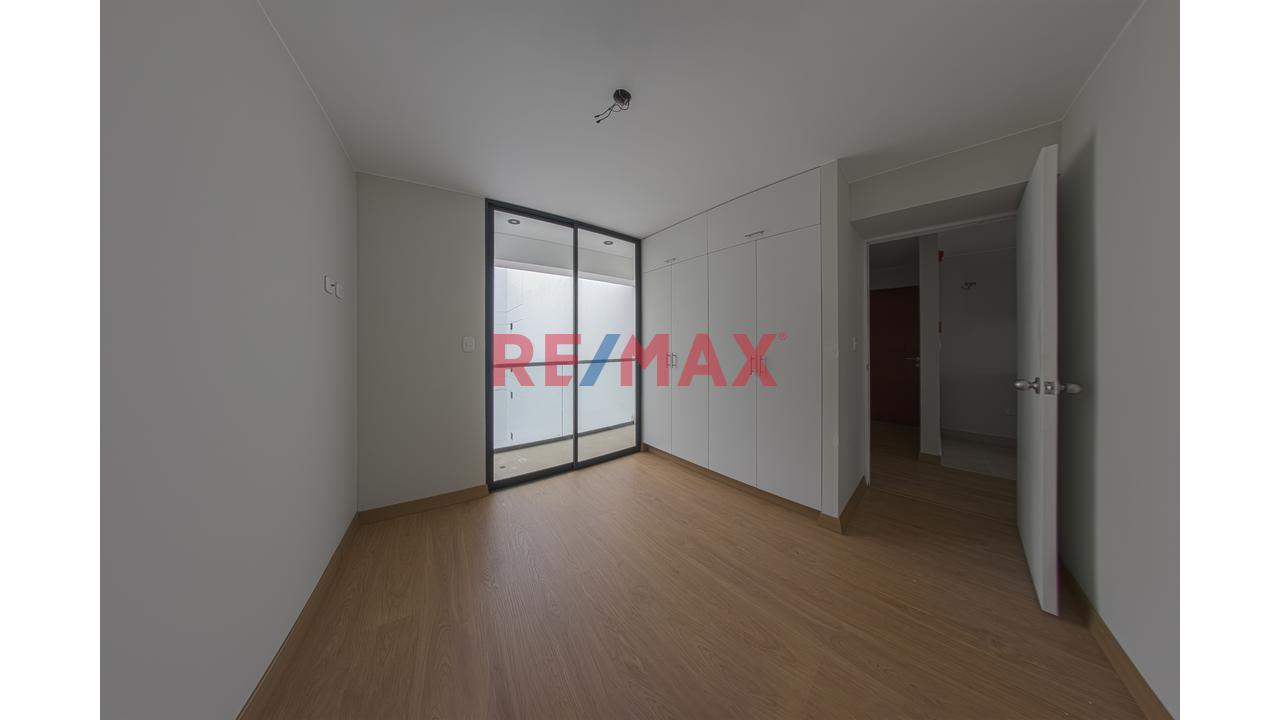 Oportunidad De Estreno: Flat Con Balcón - 11