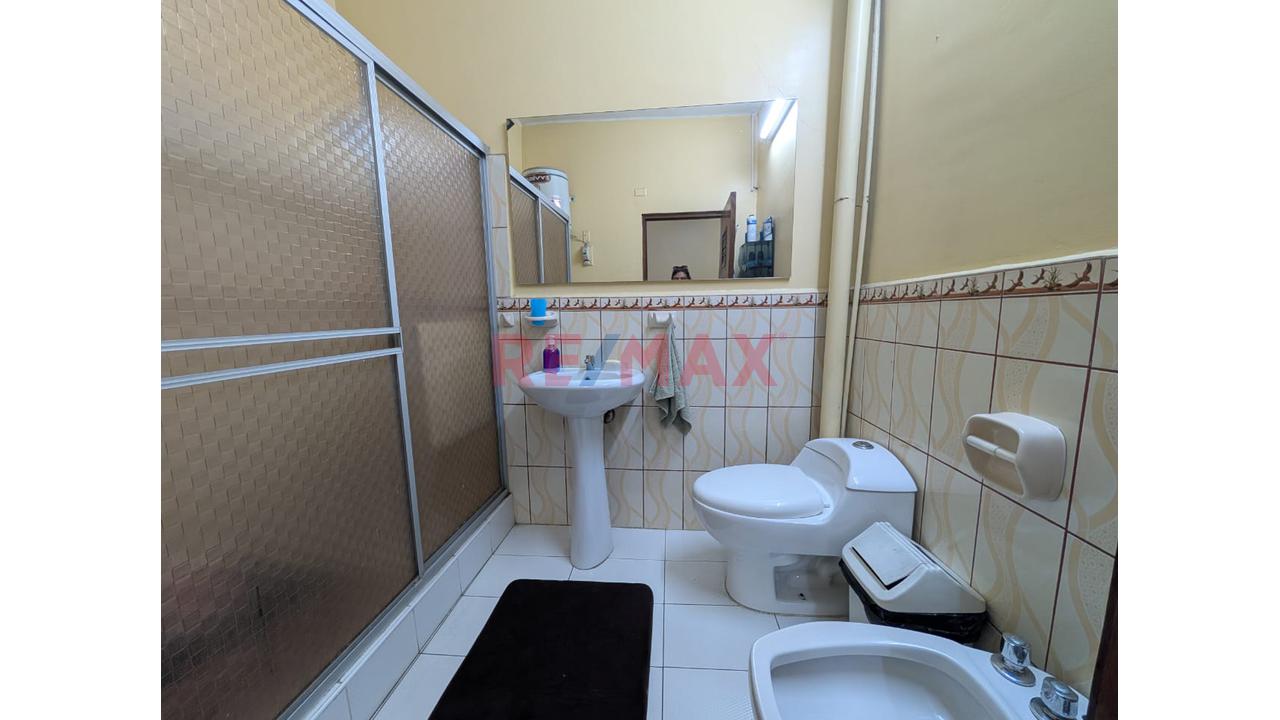 Venta De Departamento Duplex En Av Manco Capac - La Victoria - 7