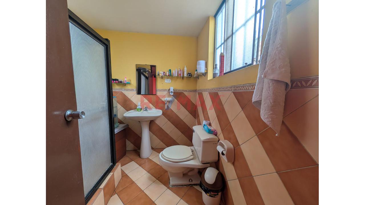 Venta De Departamento Duplex En Av Manco Capac - La Victoria - 18