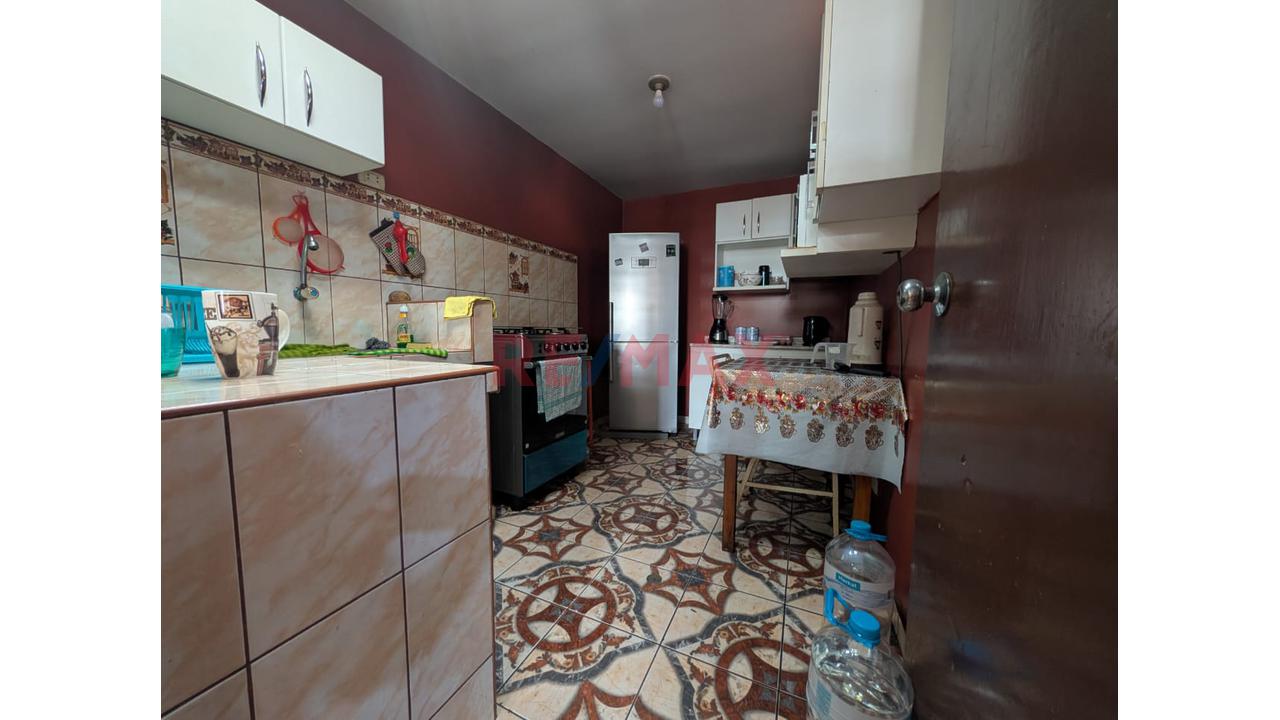 Venta De Departamento Duplex En Av Manco Capac - La Victoria - 13