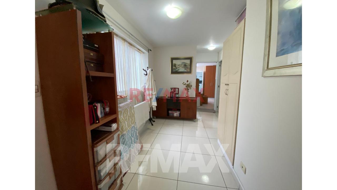 Venta De Exclusivo Dúplex De 275 M² En Paseo Del Bosque, Muy Cerca Al Pentagonito – Vista Panorámica — foto 3