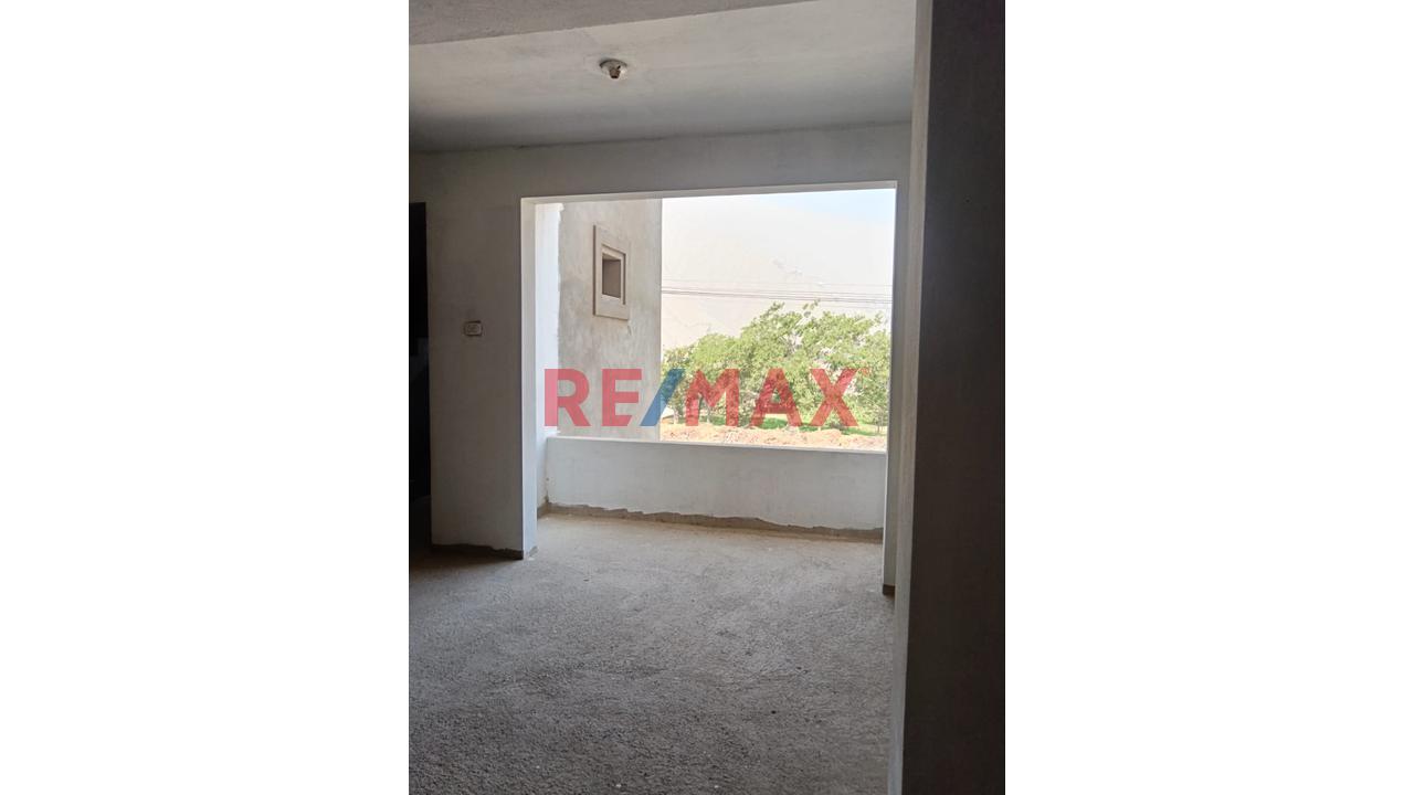 Venta De Departamento En Casco , Sol De Huampani - 8