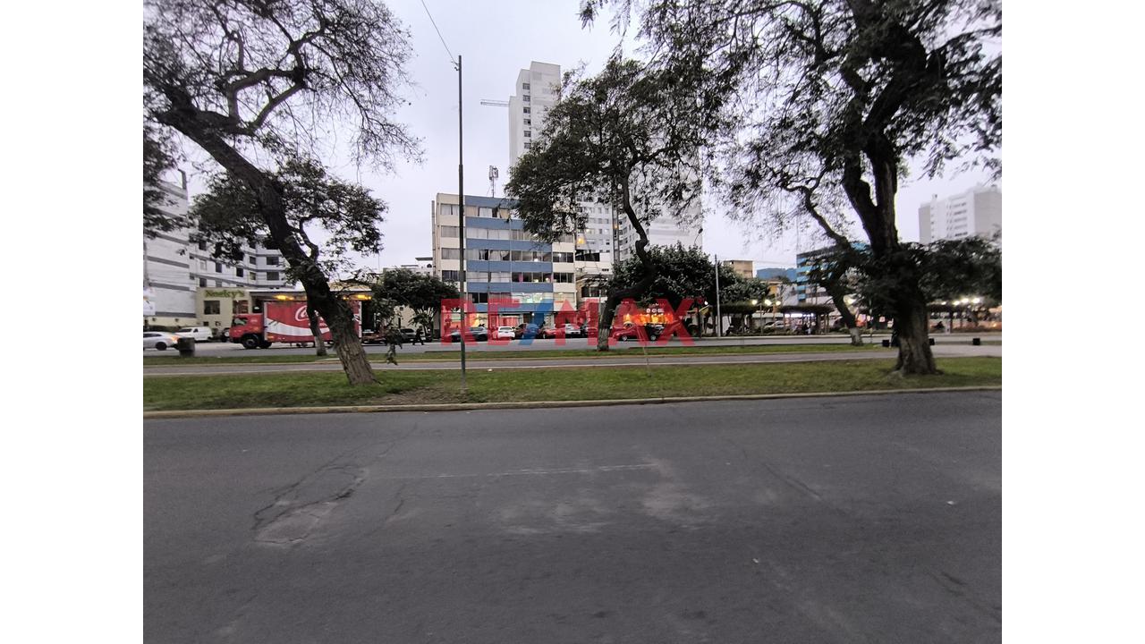 Alquiler De Terreno Comercial En Av. Salaverry Y Av. Cuba - Jesus Maria - 5