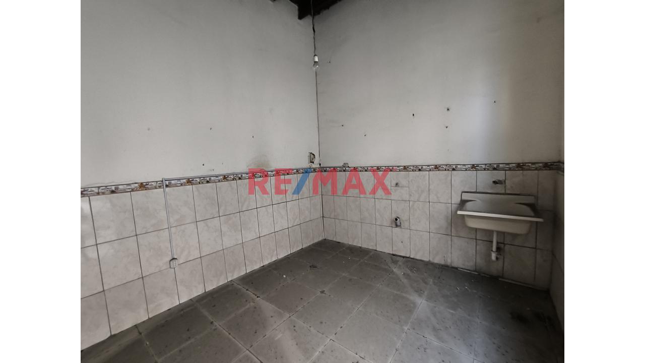 Alquiler De Terreno Comercial En Av. Salaverry Y Av. Cuba - Jesus Maria - 12