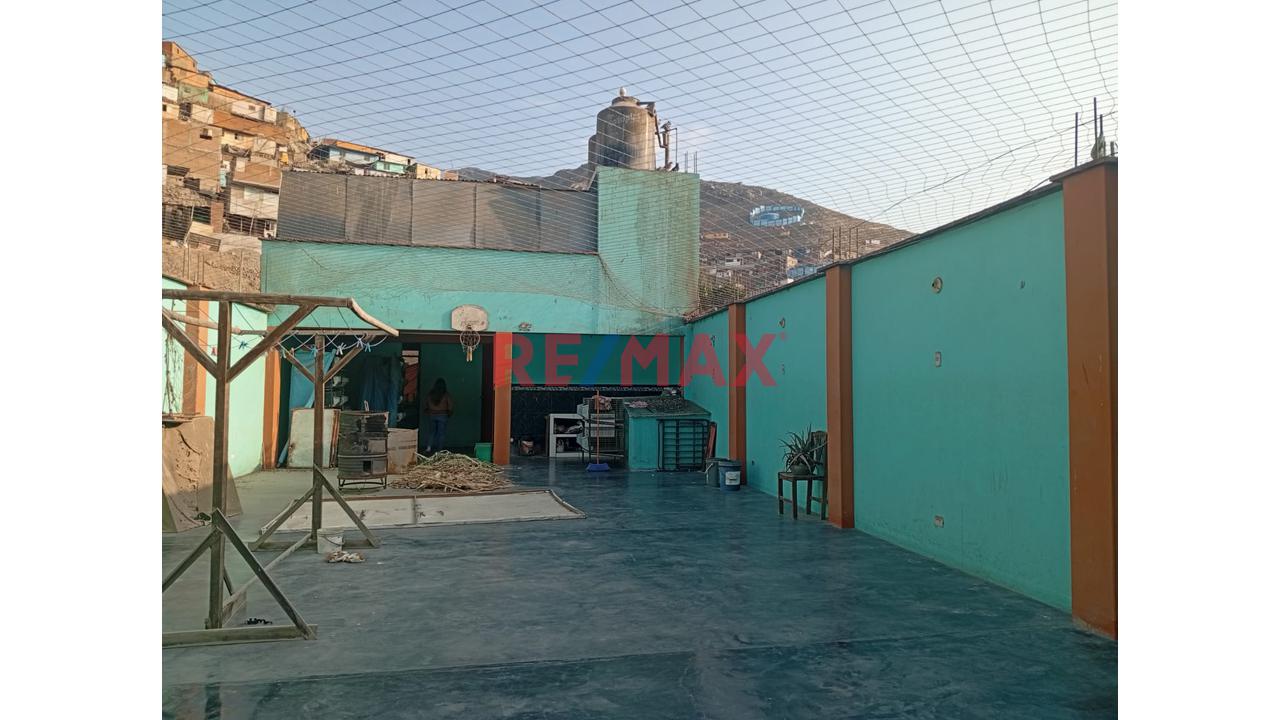 Se Vende Casa  De 4 Pisos Con Local Comercial En Avenida Con Doble Frente — foto 6