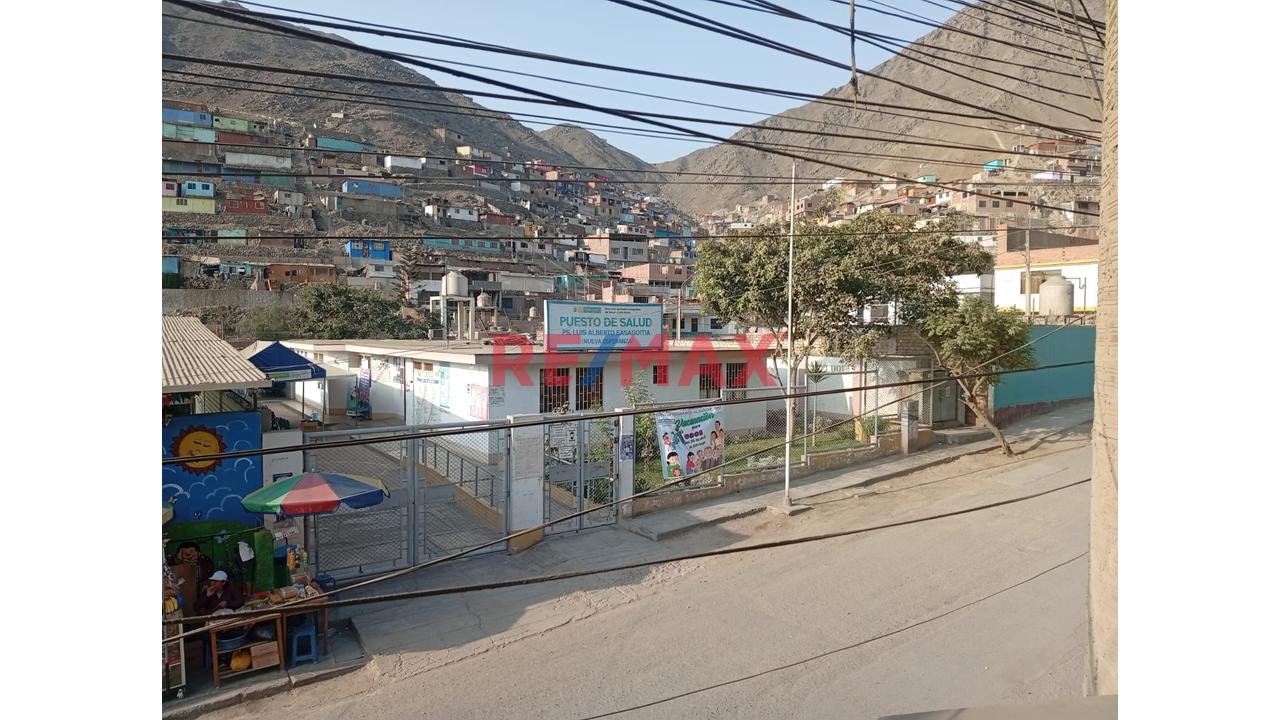 Se Vende Casa  De 4 Pisos Con Local Comercial En Avenida Con Doble Frente — foto 10