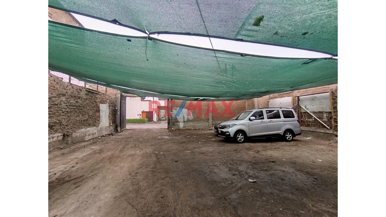 Se Vende Amplio Terreno En El Callao - 8